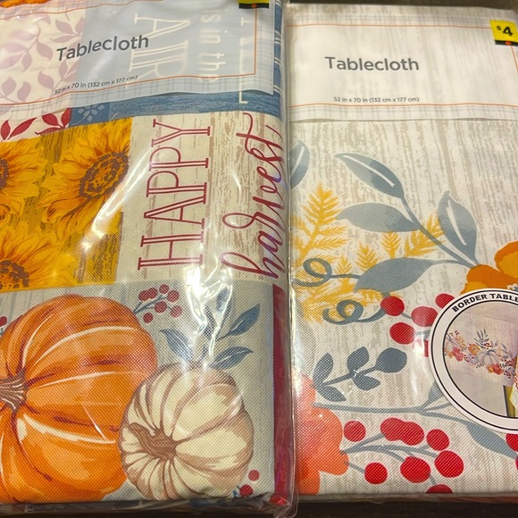 🐣Perfect Harvest Tablecloths Bundle (2) - Picture 1 of 6